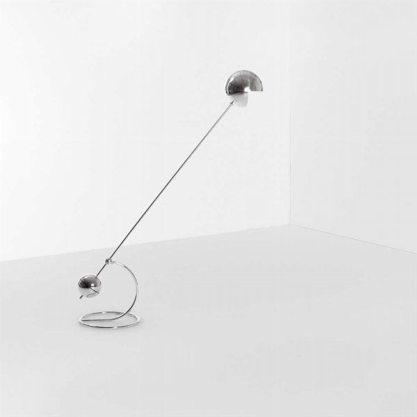 PAOLO TILCHE : Lampada da terra basculante.  - Asta Design Lab - Associazione Nazionale - Case d'Asta italiane