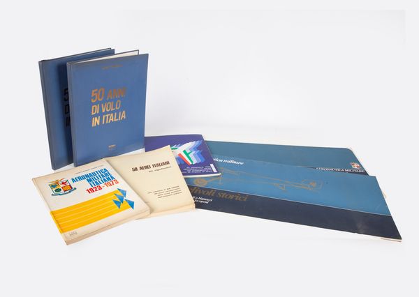 Lotto di sette volumi sull'Aeronautica Militare italiana  - Asta Asta A Tempo - Libri d'arte, D'artista e Manifesti - Associazione Nazionale - Case d'Asta italiane