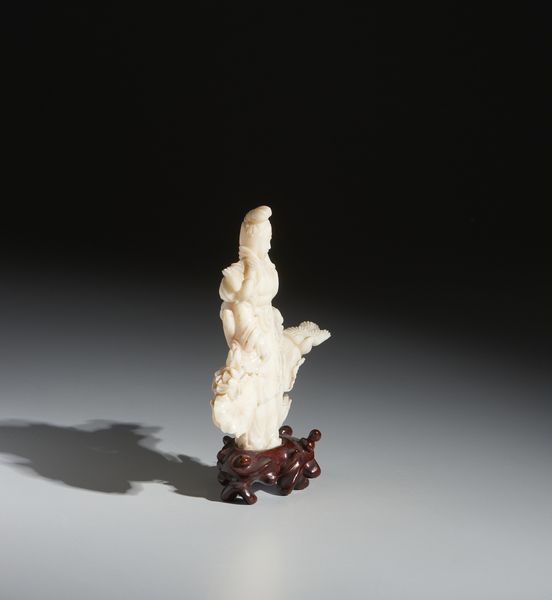 Arte Cinese : Statuina bianca dama con uccelli, Cina, XX secolo  - Asta Asta 437 | ARTE ORIENTALE - ARTE ORIENTALE DA COLLEZIONI PRIVATE ITALIANE Online - Associazione Nazionale - Case d'Asta italiane