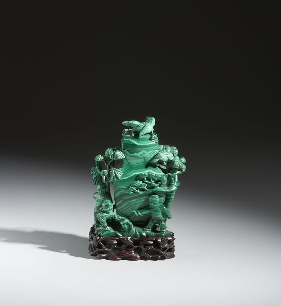 Arte Cinese : Vaso con coperchio in malachite finemente intagliato con un paesaggio alberato di pini e bamb tra cui giocano bambini.Cina, XX secolo.  - Asta Asta 437 | ARTE ORIENTALE - ARTE ORIENTALE DA COLLEZIONI PRIVATE ITALIANE Online - Associazione Nazionale - Case d'Asta italiane