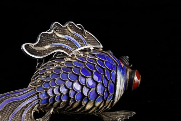 Arte Cinese : Pesce cloisonn. Cina, dinastia Qing, inizio XX secolo.  - Asta Asta 437 | ARTE ORIENTALE - ARTE ORIENTALE DA COLLEZIONI PRIVATE ITALIANE Online - Associazione Nazionale - Case d'Asta italiane