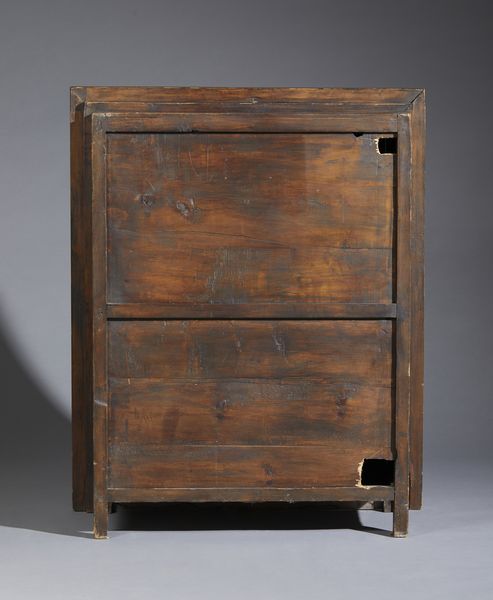 Arte Himalayana : Credenza tibetana in legno.Tibet, fine XIX secolo.  - Asta Asta 437 | ARTE ORIENTALE - ARTE ORIENTALE DA COLLEZIONI PRIVATE ITALIANE Online - Associazione Nazionale - Case d'Asta italiane