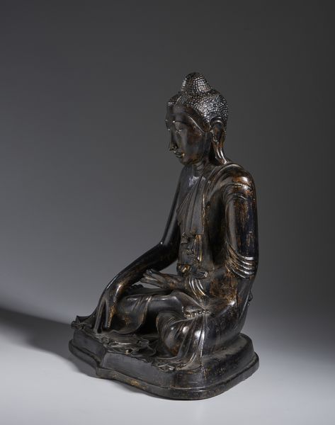 Arte Sud-Est Asiatico : Scultura in bronzo raffigurante il Buddha Shakyamuni. Birmania/Myanmar, XIX sec.  - Asta Asta 437 | ARTE ORIENTALE - ARTE ORIENTALE DA COLLEZIONI PRIVATE ITALIANE Online - Associazione Nazionale - Case d'Asta italiane