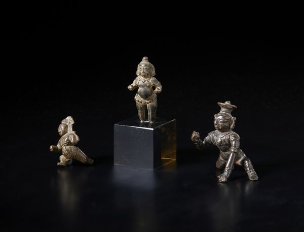 Arte Indiana : Gruppo di 3 Balakrishna in bronzo. India Meridionale, XIX secolo  - Asta Asta 437 | ARTE ORIENTALE - ARTE ORIENTALE DA COLLEZIONI PRIVATE ITALIANE Online - Associazione Nazionale - Case d'Asta italiane