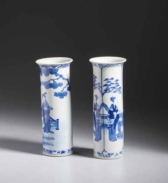 Arte Cinese : Coppia di vasi bianco blu. Cina, Dinastia Qing, XIX sec.  - Asta Asta 437 | ARTE ORIENTALE - ARTE ORIENTALE DA COLLEZIONI PRIVATE ITALIANE Online - Associazione Nazionale - Case d'Asta italiane