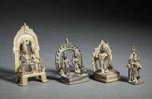 Arte Indiana - Gruppo di 4 altari in bronzo raffigurati divinitIndia  popolare, XIX secolo