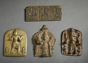 Arte Indiana - Gruppo di quattro placche votive in metalloIndia Meridionale, XIX secolo