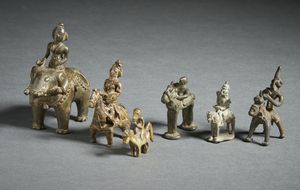 Arte Indiana - Gruppo di 6 cavalieri in bronzo India popolare, XIX secolo