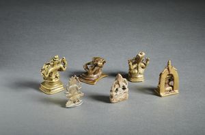 Arte Indiana : Gruppo di sei figure di Ganesh India Meridionale, XIX secolo  - Asta Asta 437 | ARTE ORIENTALE - ARTE ORIENTALE DA COLLEZIONI PRIVATE ITALIANE Online - Associazione Nazionale - Case d'Asta italiane