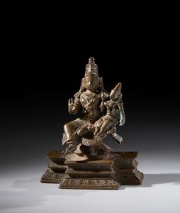 Arte Indiana - Fusione in bronzo raffigurante la coppia di Vishnu e la sua consorte Lakshmi.Sud India, Tamil Nadu, probabile XVIII sec.