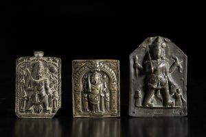 Arte Indiana - Gruppo di 3 placche Virabhadra in argento e metallo India Meridionale, XVIII-XIX secolo