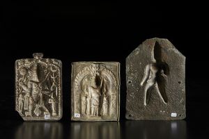 Arte Indiana : Gruppo di 3 placche Virabhadra in argento e metallo India Meridionale, XVIII-XIX secolo  - Asta Asta 437 | ARTE ORIENTALE - ARTE ORIENTALE DA COLLEZIONI PRIVATE ITALIANE Online - Associazione Nazionale - Case d'Asta italiane