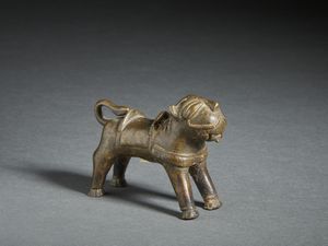Arte Indiana - Leone in bronzoCentro Asia, XIX secolo