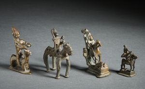Arte Indiana - 4 figure di cavalieri in bronzo India popolare, XIX secolo