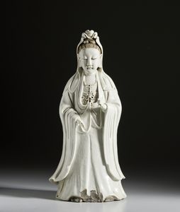 Arte Cinese - Statua di Guanyin in porcellana porcellana bianca dehua.  Cina, Dinastia Qing, XVIII sec.