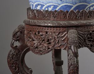 Arte Cinese : Grande vaso a balaustro. Cina, Dinastia Qing, XIX sec.  - Asta Asta 437 | ARTE ORIENTALE - ARTE ORIENTALE DA COLLEZIONI PRIVATE ITALIANE Online - Associazione Nazionale - Case d'Asta italiane