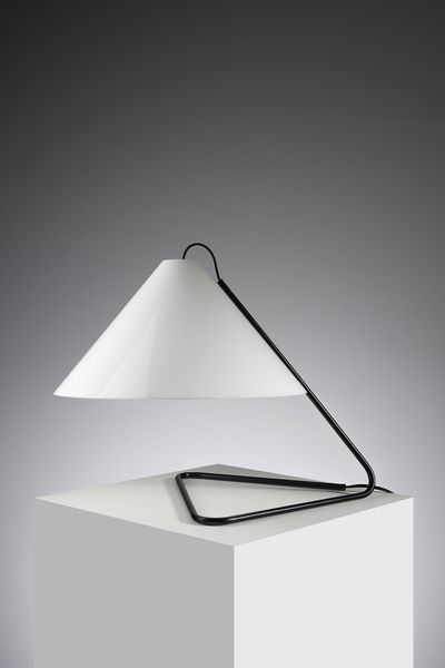 TILCHE PAOLO (1925 - 2000) : Lampada da tavolo per Arform, Milano  - Asta Asta 438 | DESIGN E ARTI DECORATIVE DEL NOVECENTO Online - Associazione Nazionale - Case d'Asta italiane