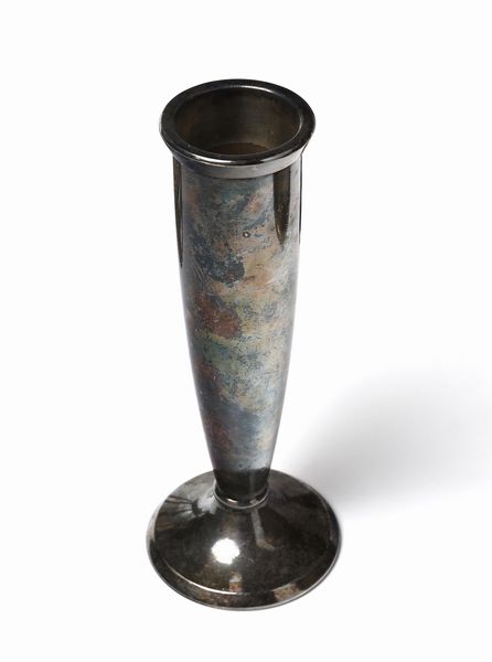 PONTI GIO (1891 - 1979) : Portaghiaccio, portafrutta e due candelabri per Arthur Krupp, Milano  - Asta Asta 438 | DESIGN E ARTI DECORATIVE DEL NOVECENTO Online - Associazione Nazionale - Case d'Asta italiane