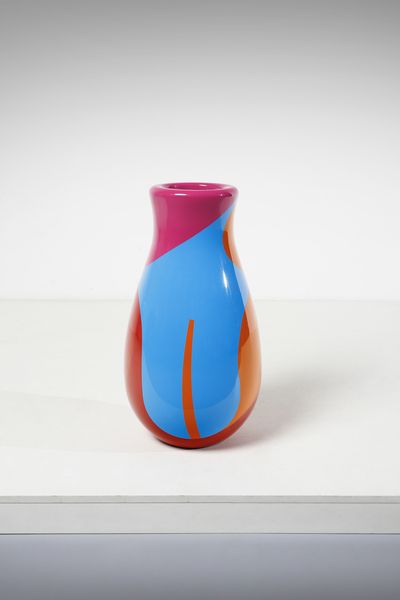 MENDINI ALESSANDRO (1931 - 2019) : Vaso mod. Hunan VI della collezione Mendinismi per Corsi, Milano  - Asta Asta 438 | DESIGN E ARTI DECORATIVE DEL NOVECENTO Online - Associazione Nazionale - Case d'Asta italiane