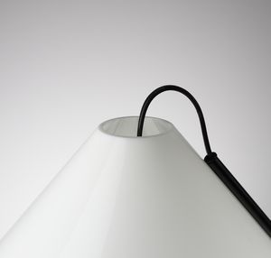 TILCHE PAOLO (1925 - 2000) : Lampada da tavolo per Arform, Milano  - Asta Asta 438 | DESIGN E ARTI DECORATIVE DEL NOVECENTO Online - Associazione Nazionale - Case d'Asta italiane