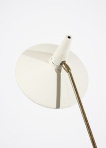 STILNOVO : attribuito. Lampada a terra a braccio mobile e paralume orientabile, Milano  - Asta Asta 438 | DESIGN E ARTI DECORATIVE DEL NOVECENTO Online - Associazione Nazionale - Case d'Asta italiane