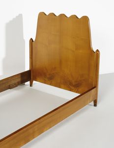 PONTI GIO (1891 - 1979) : attribuito. Letto singolo per Casa Moderna, Italia  - Asta Asta 438 | DESIGN E ARTI DECORATIVE DEL NOVECENTO Online - Associazione Nazionale - Case d'Asta italiane