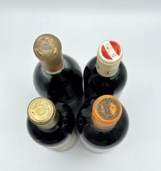 Avignonesi, Vin Santo di Montepulciano - Royal Tokaji, Aszu 6 Puttonyos - Velich Apetlon, Muskat-Ottonel Trockenbeerenauslese - Marco Felluga, Russiz Superiore Verduzzo Friulano  - Asta Vini e Spumanti: grand cru d'Italia e di Franci - Associazione Nazionale - Case d'Asta italiane