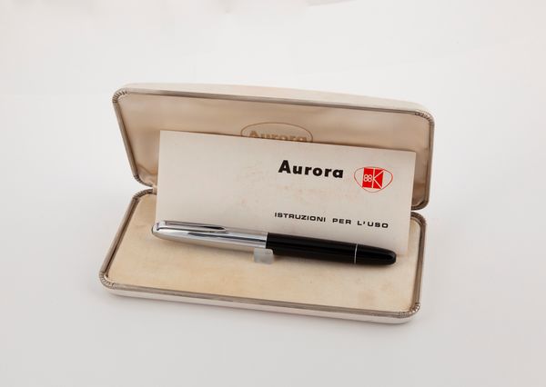 Aurora 88K - Penna stilografica vintage in vernice ed acciaio  - Asta Penne e Accessori da Scrivania - Associazione Nazionale - Case d'Asta italiane