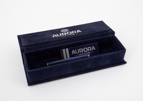 Aurora C27 - Penna stilografica in argento 925/000  - Asta Penne e Accessori da Scrivania - Associazione Nazionale - Case d'Asta italiane