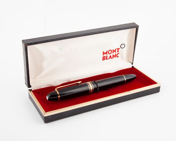 Montblanc Meisterstuck 149 - Penna stilografica in resina nera con finiture dorate  - Asta Penne e Accessori da Scrivania - Associazione Nazionale - Case d'Asta italiane