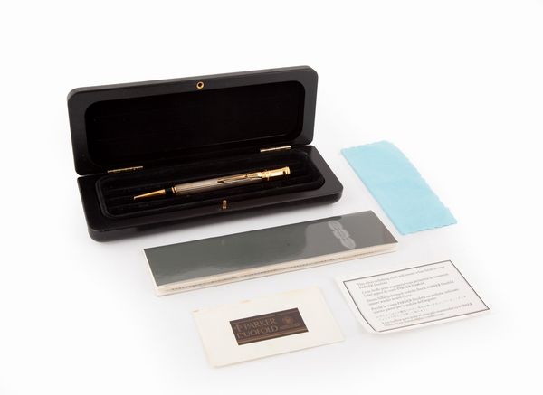 Parker Duofold Sterling Silver - Penna a sfera in argento Sterling 925/000  - Asta Penne e Accessori da Scrivania - Associazione Nazionale - Case d'Asta italiane