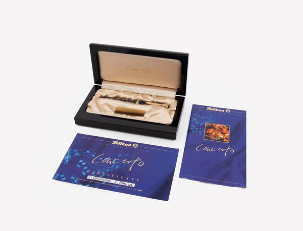 Pelikan Concerto - Penna stilografica in resina e argento 925/000  - Asta Penne e Accessori da Scrivania - Associazione Nazionale - Case d'Asta italiane