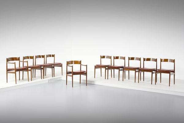 FRATTINI GIANFRANCO (1926 - 2004) : Otto sedie e due poltroncine mod. 107 per Cassina, Meda  - Asta Asta 443 | DESIGN E ARTI DECORATIVE DEL NOVECENTO Online - Associazione Nazionale - Case d'Asta italiane