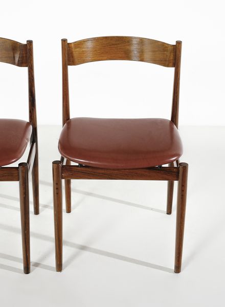 FRATTINI GIANFRANCO (1926 - 2004) : Otto sedie e due poltroncine mod. 107 per Cassina, Meda  - Asta Asta 443 | DESIGN E ARTI DECORATIVE DEL NOVECENTO Online - Associazione Nazionale - Case d'Asta italiane