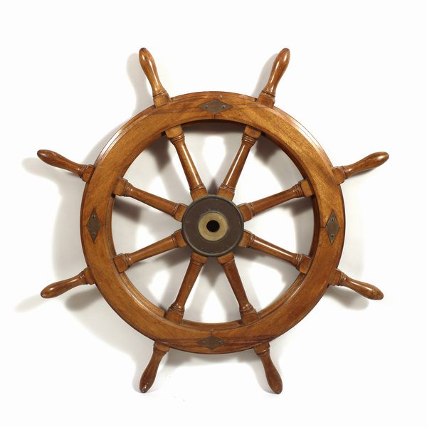 Ruota timone vintage in legno di mogano ed ottone  - Asta Arredi Sculture Oggetti D'Arte I Web Only - Associazione Nazionale - Case d'Asta italiane