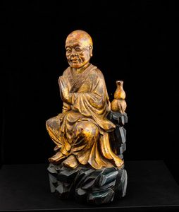 Figura di saggio in legno laccato e dorato, Cina, Dinastia Qing, XIX secolo  - Asta Arte orientale  - Associazione Nazionale - Case d'Asta italiane