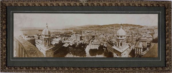 Fotografia-veduta di Genova. Grande veduta di Genova vista da Levante.  - Asta Stampe, Vedute e Carte Geografiche - Associazione Nazionale - Case d'Asta italiane