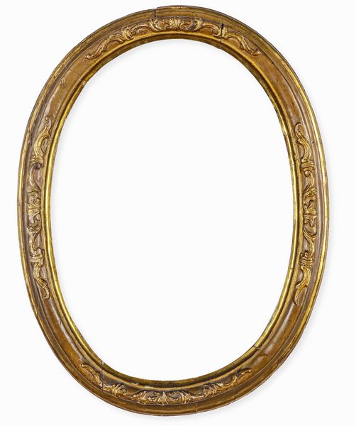Cornice ovale laccata e dorata con specchio. Piemonte XVIII secolo  - Asta Cornici Antiche - Associazione Nazionale - Case d'Asta italiane