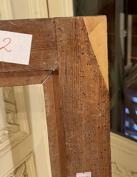 Cornice in legno dorato e laccato a finta tartaruga. Marche fine del XVII secolo  - Asta Cornici Antiche - Associazione Nazionale - Case d'Asta italiane