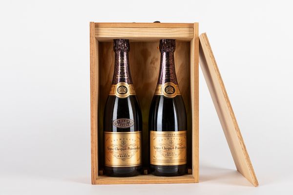 FRANCIA : Veuve Clicquot Ponsardin Vintage Brut (2 BT)  - Asta Vini e Distillati - Associazione Nazionale - Case d'Asta italiane