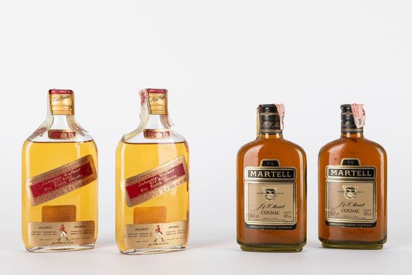 Selezione Whisky Tascabili (4 BT)  - Asta Vini e Distillati - Associazione Nazionale - Case d'Asta italiane