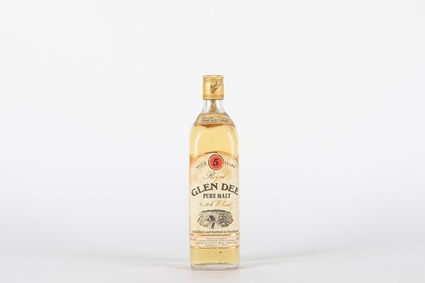 Scozia : Glen Dee Pure Malt Scotch Whisky 5 Y.O.  - Asta Vini e Distillati - Associazione Nazionale - Case d'Asta italiane