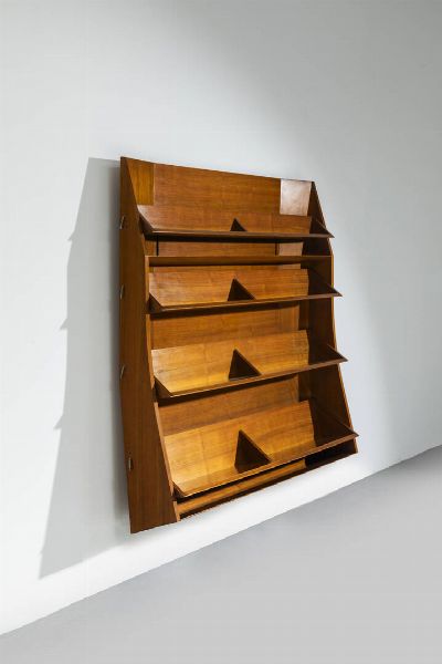 PRODUZIONE ITALIANA : Libreria in legno .  Anni '50 cm 153x140x36 Piccoli difetti  - Asta Design - Associazione Nazionale - Case d'Asta italiane