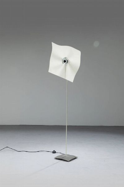 MARIO BELLINI : Lampada da terra mod. Area  - Asta Design - Associazione Nazionale - Case d'Asta italiane