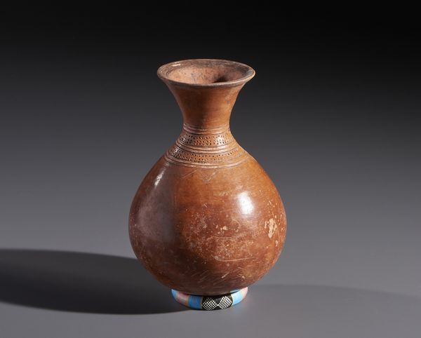 Sonink - Mali : Nello stile di Brocca in terracotta policroma con collo basso e incisioni  - Asta Asta 444 | AFRICA, OCEANIA E AMERICHE - ARTIGIANATO AFRICANO: VARI COMMITTENTI E SELEZIONE DALLA COLLEZIONE BARTOLOMUCCI Online - Associazione Nazionale - Case d'Asta italiane