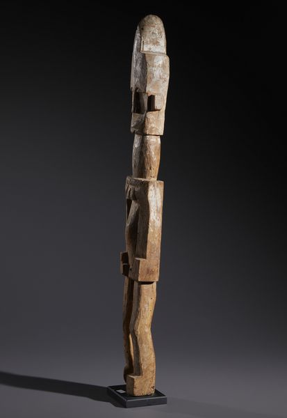 Urhobo, Nigeria : Nello stile di Scultura antropomorfa in legno duro a patina naturale e caolino  - Asta Asta 444 | AFRICA, OCEANIA E AMERICHE - ARTIGIANATO AFRICANO: VARI COMMITTENTI E SELEZIONE DALLA COLLEZIONE BARTOLOMUCCI Online - Associazione Nazionale - Case d'Asta italiane