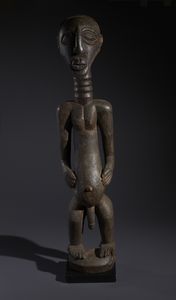 Hemba - Repubblica Democratica del Congo - Nello stile di Grande scultura antropomorfa maschile in legno duro a patina scura