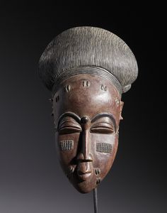 Baule - Costa d'Avorio - Nello stile di Maschera antropomorfa in legno duro e pigmenti