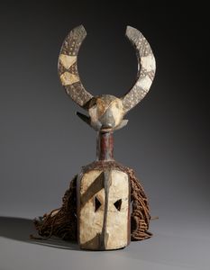 Mossi - Burkina Faso - Nello stile di Maschera antropozoomorfa in legno, pigmenti e fibre