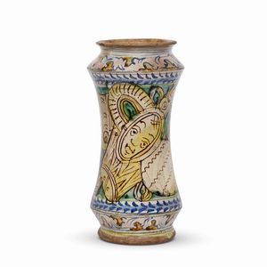 ALBARELLO, SCIACCA, SECOLO XVII  - Asta UNA COLLEZIONE DI VASI DA FARMACIA IN MAIOLICA - Associazione Nazionale - Case d'Asta italiane